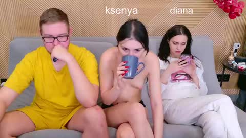 WebcamWhore online show from 22, 4, 2026