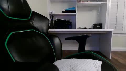 Kevin online show from 22, 1, 2025