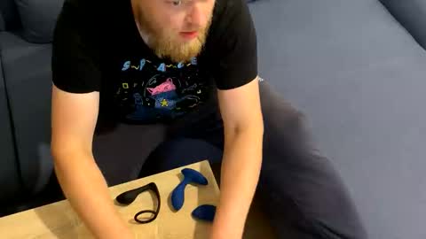 Tony online show from 24, 9, 2025