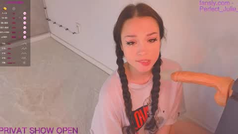 Snapshot of kumamonchik chatting on 31, 10, 2025 MY NAME IS JULIA TO SEE MORE 18 CONTENT YOU CAN SUBSCRIBE TO FANSLY - online show from 31, 10, 2025