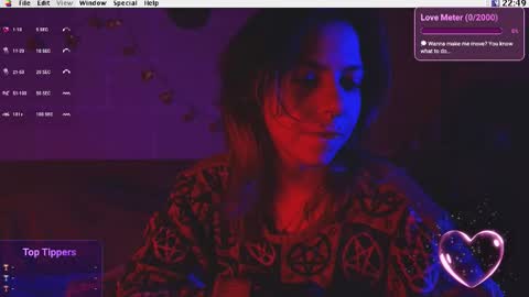 Snapshot of kuntboyzworld chatting on 25, 11, 2025 Krypto hethey online show from 25, 11, 2025