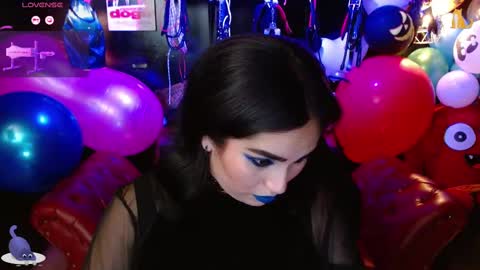 Fetiche Woman online show from 13, 9, 2025