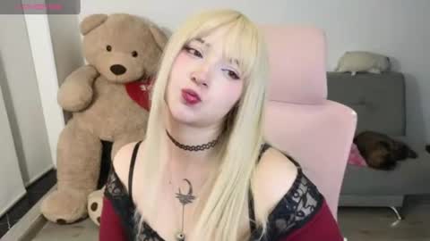 Snapshot of kurochan420 chatting on 13, 6, 2026 Andy online show from 13, 6, 2026