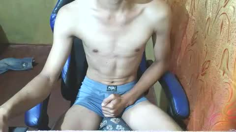 Snapshot of kurtxxx07 chatting on 2, 12, 2025 kurtxxx07 online show from 2, 12, 2025