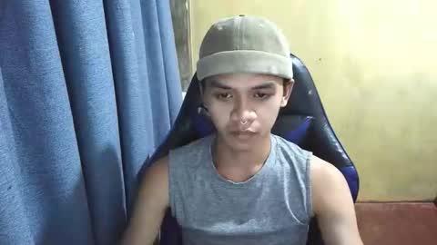 Snapshot of kurtxxx07 chatting on 8, 3, 2026 kurtxxx07 online show from 8, 3, 2026