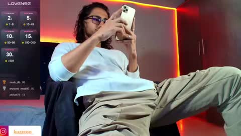 kuzzcoo online show from 14, 2, 2025