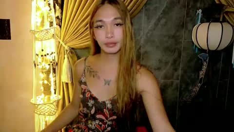 Snapshot of kween_romance chatting on 12, 10, 2025 Kween online show from 12, 10, 2025