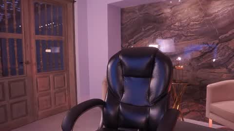 I am Kyla online show from 27, 6, 2026