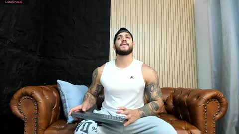 kylenorth_ online show from 1, 5, 2026