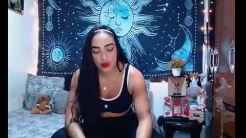 kylie online show from 27, 7, 2026