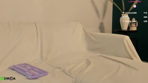 Snapshot of kylie_desire chatting on 27, 2, 2025 Kylie online show from 27, 2, 2025