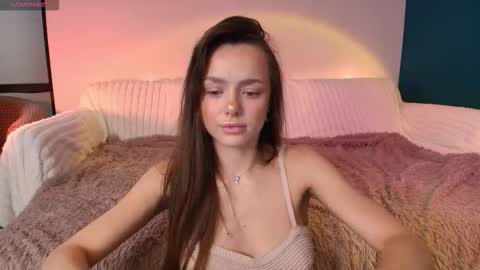 Snapshot of kylie_desire chatting on 27, 9, 2025 Kylie online show from 27, 9, 2025