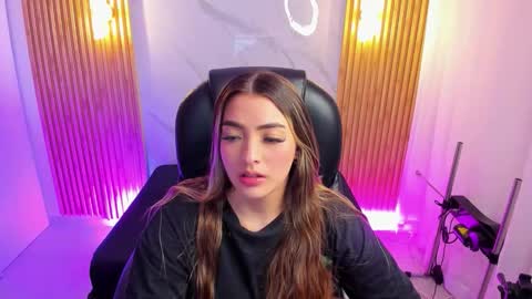 Snapshot of kylie_jones6 chatting on 10, 11, 2025 KYLIE online show from 10, 11, 2025