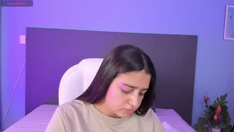 Kylie Reyes  online show from 23, 12, 2024