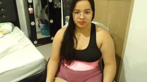 Snapshot of kylie_switch chatting on 8, 3, 2025 Instagram Kylie switch followme buy lovense here online show from 8, 3, 2025