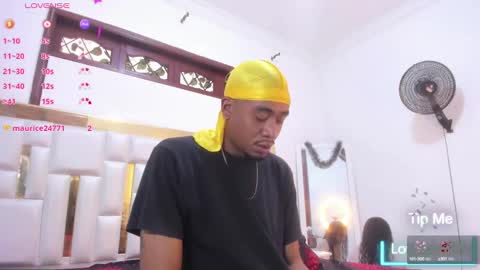 Snapshot of kylieandjhonny chatting on 24, 12, 2024 Kaylie And Jhony online show from 24, 12, 2024