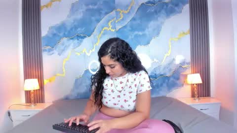 Kaylie And Jhony online show from 19, 12, 2025