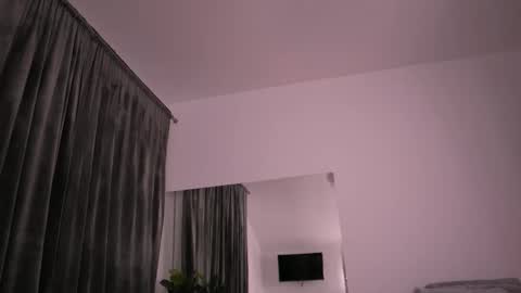 Kylie online show from 8, 11, 2025