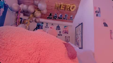 Snapshot of kyliekandy chatting on 4, 2, 2025 online show from 4, 2, 2025