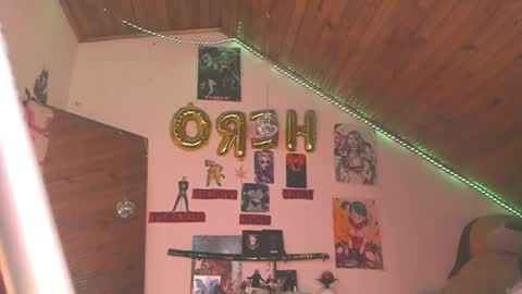   online show from 19, 4, 2026