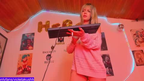 Snapshot of kyliekandy chatting on 11, 6, 2026 online show from 11, 6, 2026