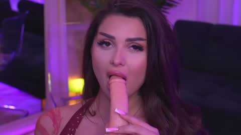 Snapshot of kyliekroft_ chatting on 29, 7, 2026 Kylie online show from 29, 7, 2026