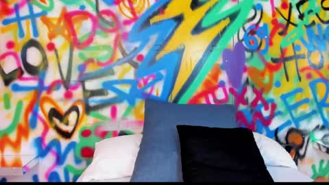 Kylie online show from 19, 4, 2026