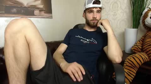 KyloEast online show from 28, 5, 2026