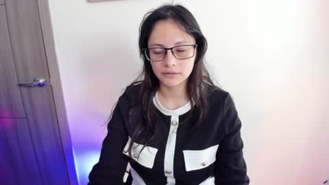 Kyomi online show from 4, 7, 2026