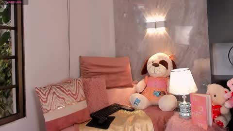 Kyomi Velvet online show from 29, 5, 2026