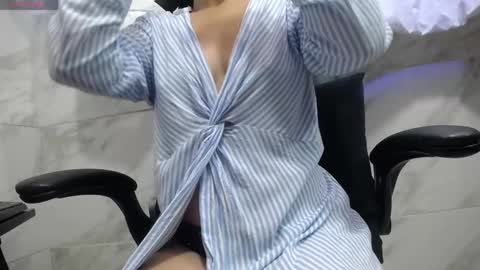 Kyra online show from 25, 4, 2026