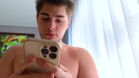 Snapshot of kyranbrauny chatting on 16, 7, 2026 Ken online show from 16, 7, 2026