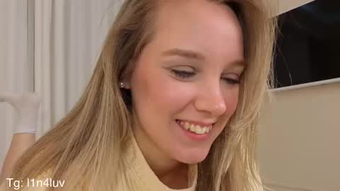 Snapshot of l1n4luv chatting on 26, 10, 2025 lina online show from 26, 10, 2025