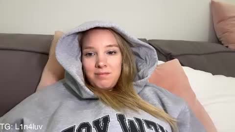 Snapshot of l1n4luv chatting on 9, 6, 2026 lina online show from 9, 6, 2026
