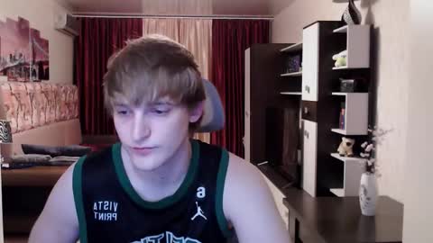 Snapshot of l1onkennedy chatting on 12, 10, 2025 l1onkennedy online show from 12, 10, 2025