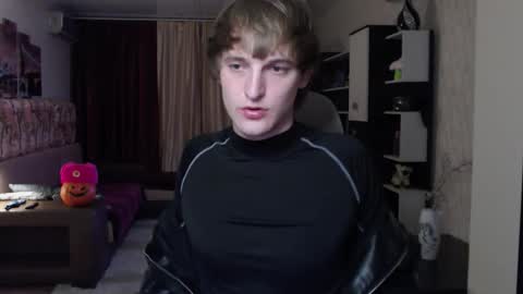 Snapshot of l1onkennedy chatting on 7, 11, 2025 l1onkennedy online show from 7, 11, 2025