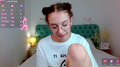 Margo  online show from 13, 9, 2025