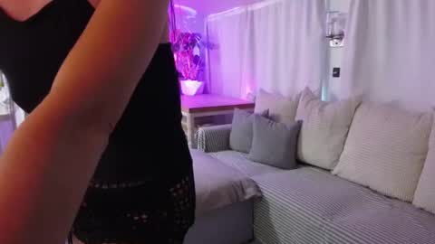  Giselle  online show from 21, 6, 2026