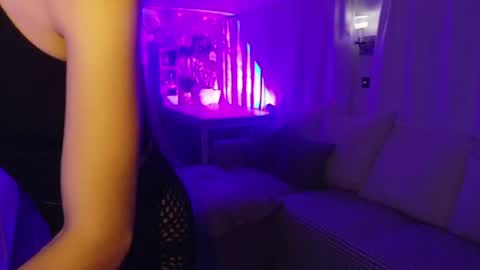 Giselle  online show from 22, 6, 2026