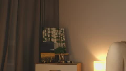 Alice online show from 5, 10, 2025