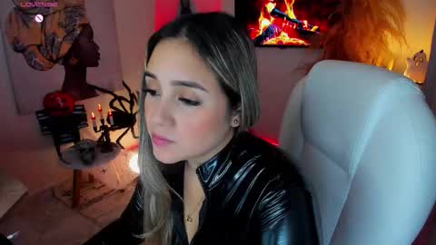 Snapshot of la_venezolana chatting on 27, 10, 2025 Vero online show from 27, 10, 2025