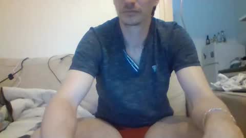 labelette007 online show from 1, 12, 2024