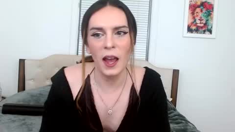 Lacey Phoenix online show from 17, 2, 2025