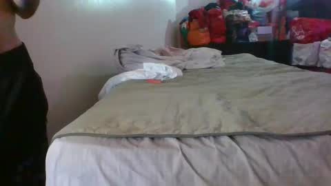 lachickadelbronx online show from 26, 2, 2025