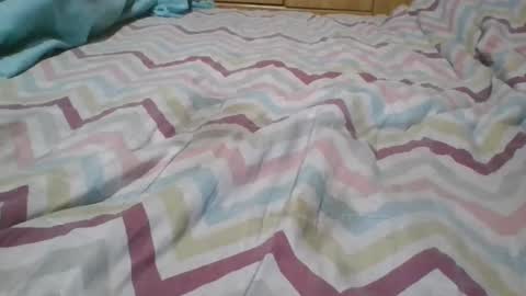 lady24x online show from 10, 4, 2026