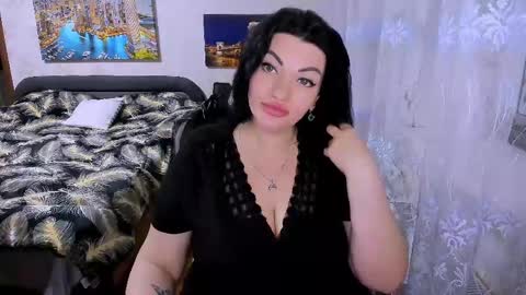 lady_boom_ online show from 25, 4, 2026