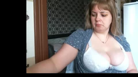 lady cute cat29 online show from 10, 6, 2026