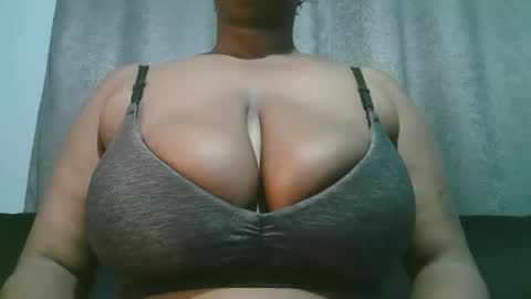 lady_dearra online show from 21, 4, 2026