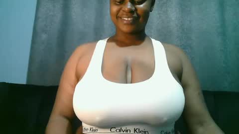 Snapshot of lady_dearra chatting on 14, 6, 2026 lady_dearra online show from 14, 6, 2026