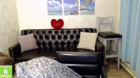 Snapshot of lady_sexy_di chatting on 17, 12, 2025 Diana online show from 17, 12, 2025